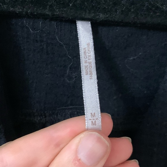 Free People Flowy Top - Picture 2 of 3